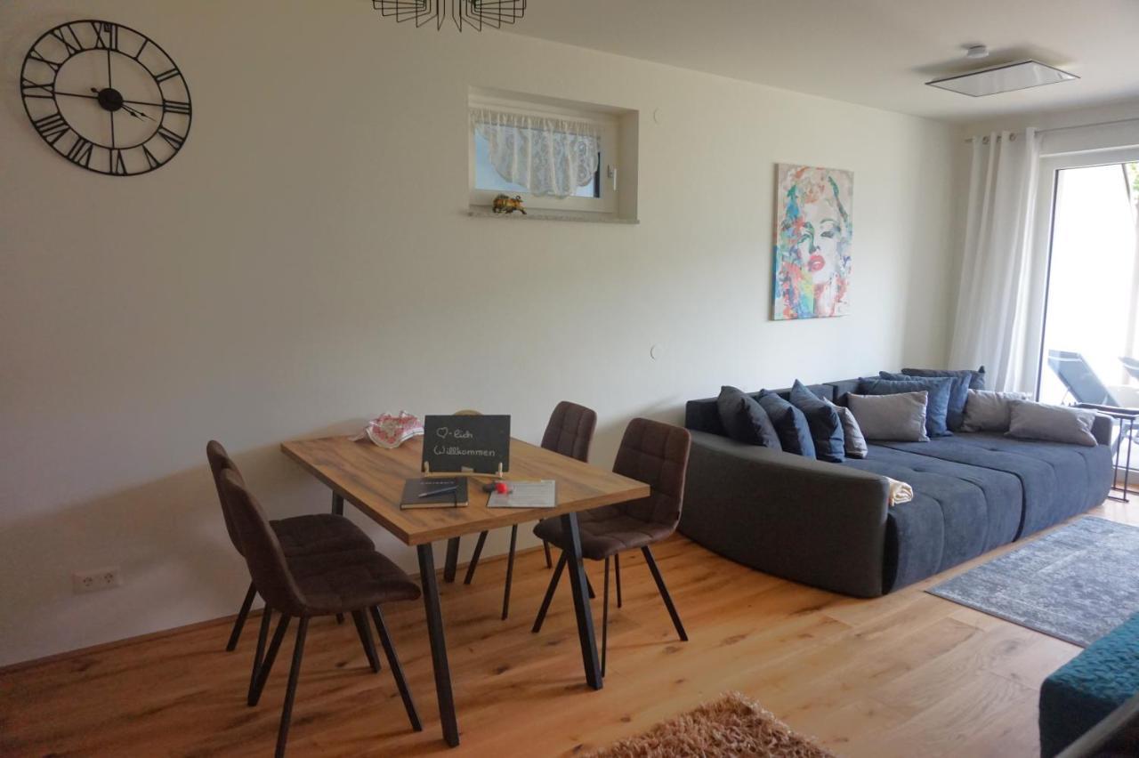 Ferienwohnung Karasek Deluxe Sattendorf Esterno foto